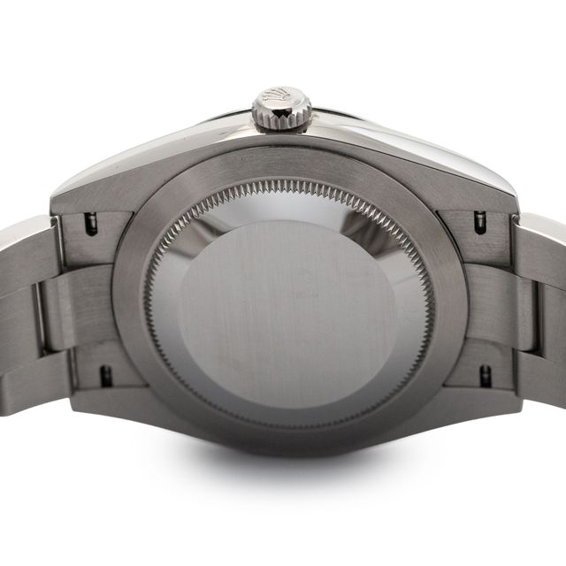 Rolex Oyster Perpetual 124300 Image 4